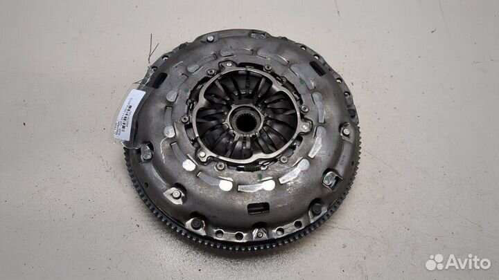 Маховик Audi Q3, 2013