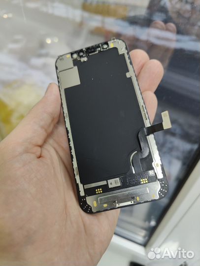 Дисплей iPhone 12 mini снятый