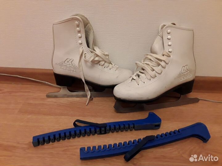 Коньки женские белые на 36 размер