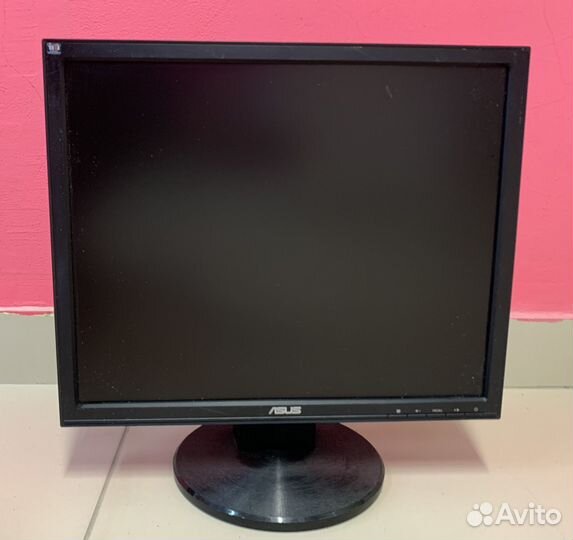 Монитор Asus 19