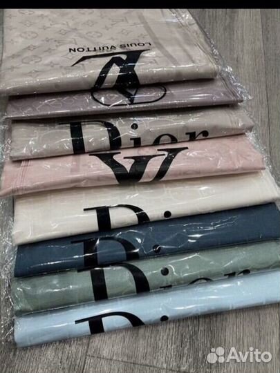 Шелковый платок Dior однотонный разные цвета