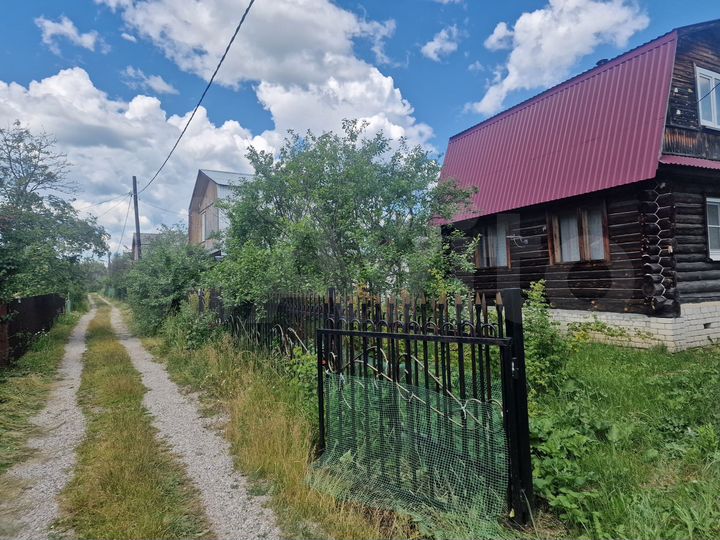 Дача 81,8 м² на участке 4,4 сот.