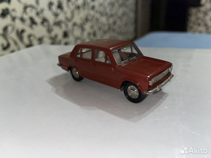 Ваз-2101 (А9) модель 1:43