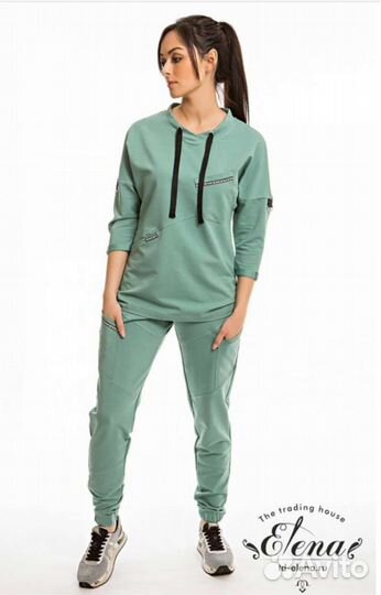 Спортивный костюм