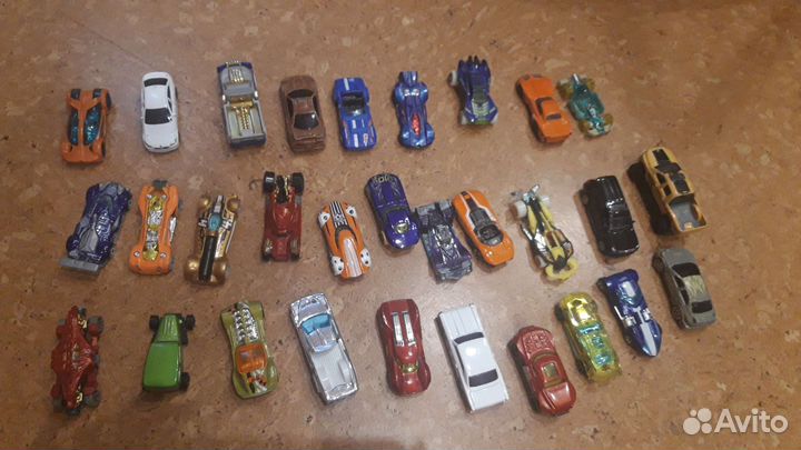 Hot wheels машинки