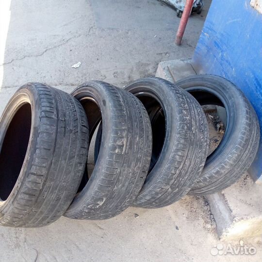 Kinforest KF-550 215/50 R17 95W