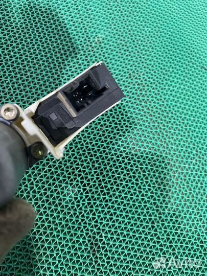 Моторчик стеклоподьемника Audi A6 C6 задний лев