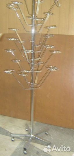 Вешалка напольная для головных уборов