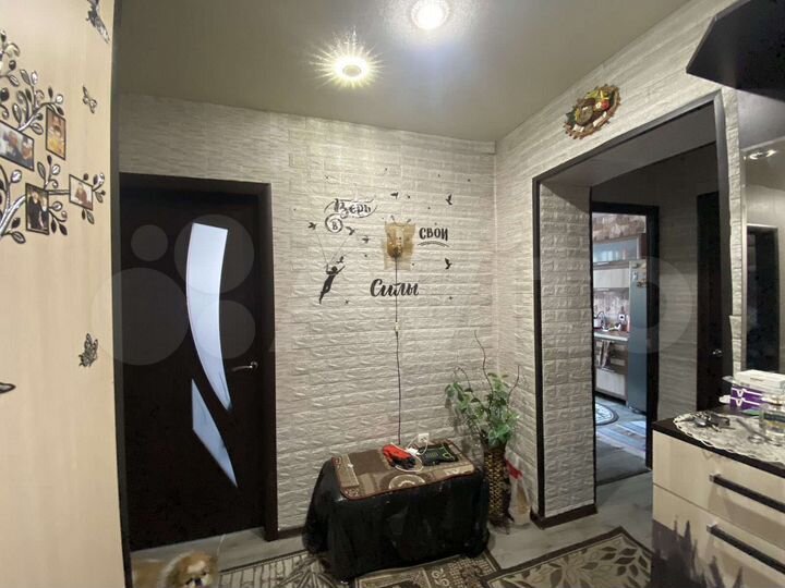 3-к. квартира, 68 м², 5/5 эт.