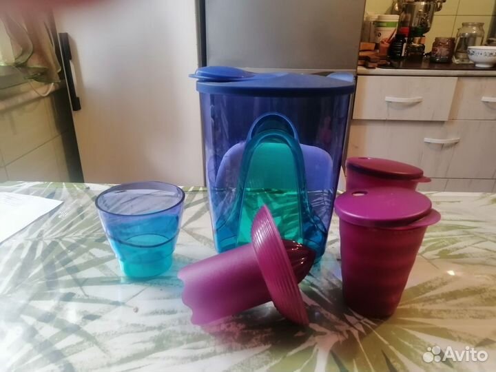Стаканы, соковыжималка tappwere. На доставке