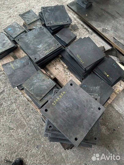 Закладная пластина 150х150х3