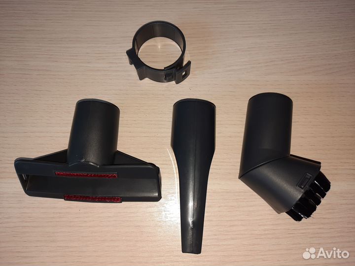 Комплект насадок на пылесос LG V-C4A51HTU