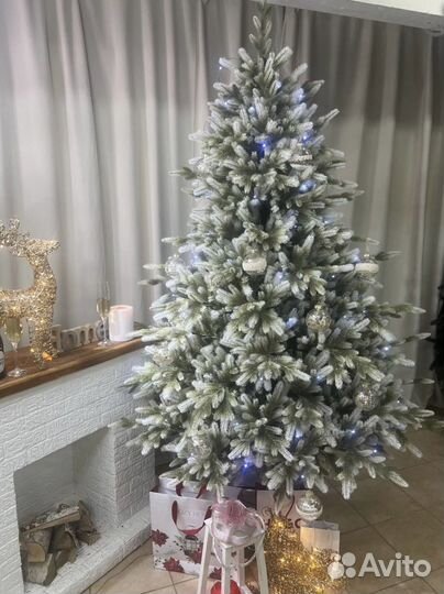 Елка искусственная