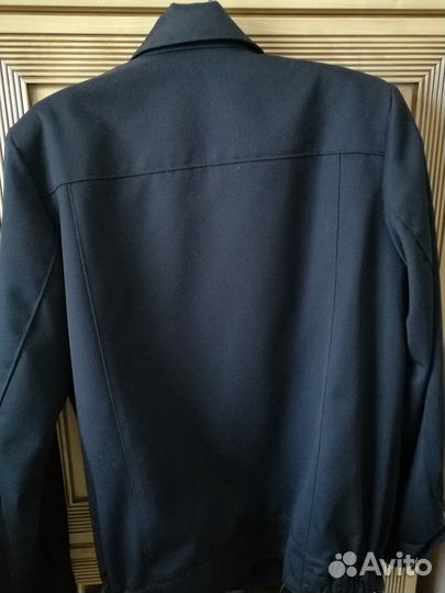 Новая куртка женская форменная