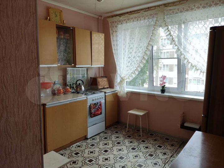 2-к. квартира, 53 м², 2/5 эт.