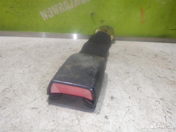 Ответная часть ремня безопасности бмв Е34