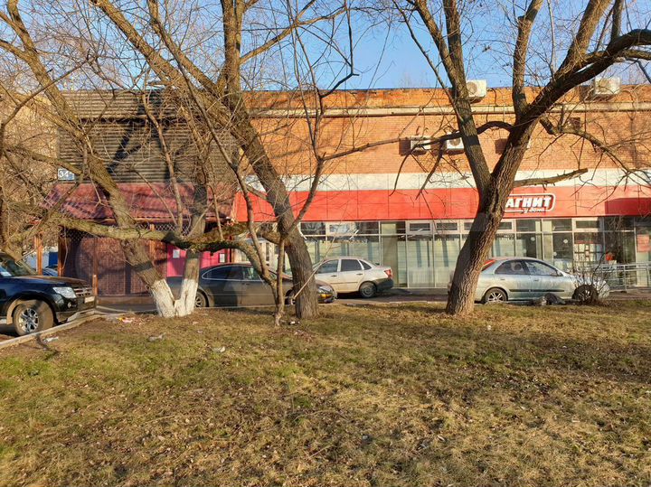 Продам здание, 890 м²