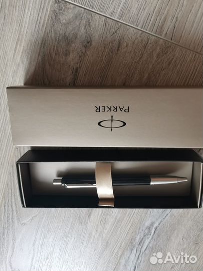 Ручка роллер parker
