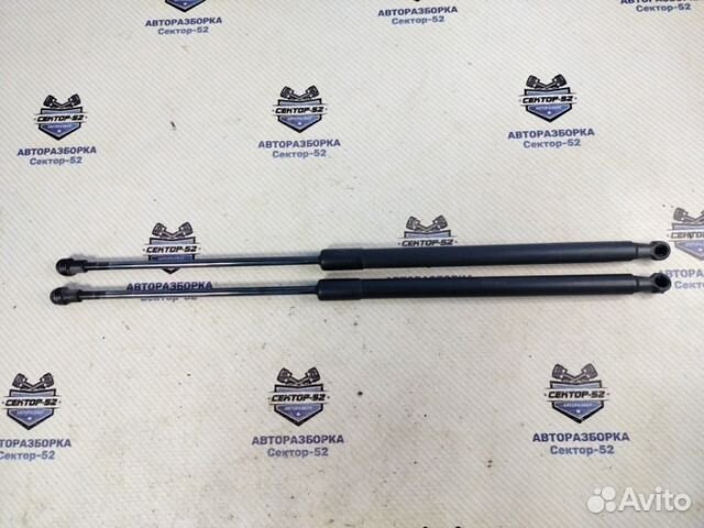 Амортизатор багажника Nissan Qashqai J10