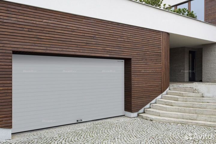 Гаражные секционные ворота DoorHan RSD01 3000х2515