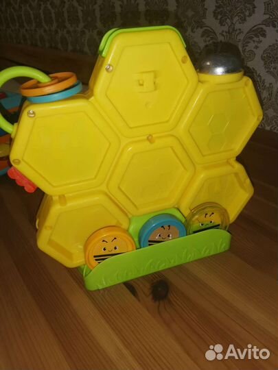 Развивающие игрушки fisher price