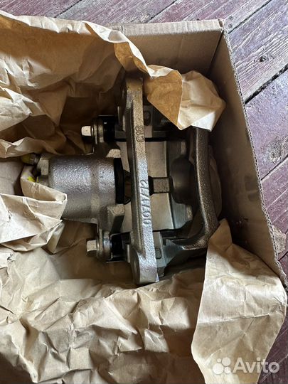 Суппорта задние на лексус Lx 570