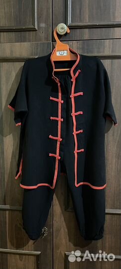 Костюм для занятий ушу
