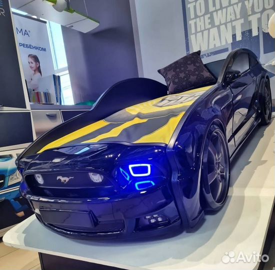 Кровать машина