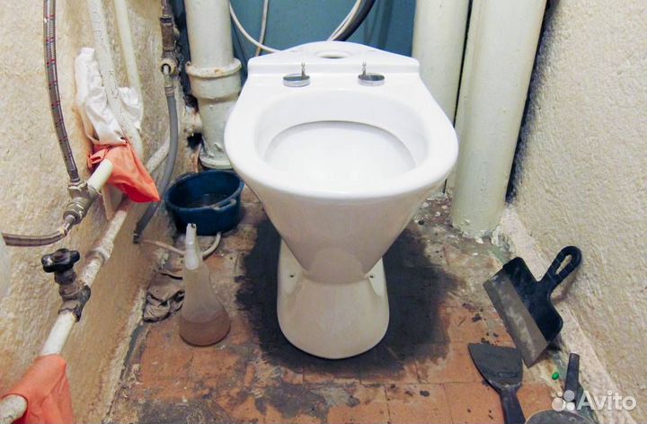 Сантехник. Установка унитаза. Устранение засоров