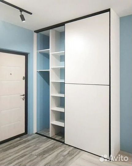 Шкаф купе для одежды