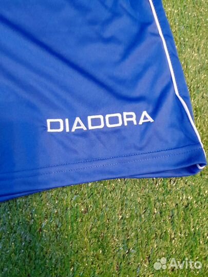 Футбольные шорты