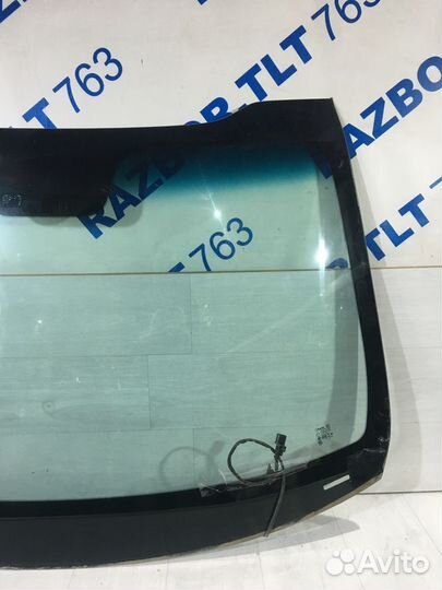 Лобовое стекло (скол) KIA optima 3 TF 2.4 ат седан