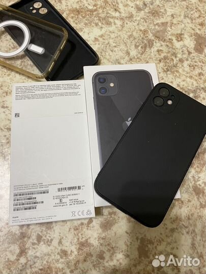 iPhone 11, 128 ГБ