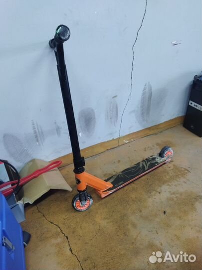 Трюковой самокат