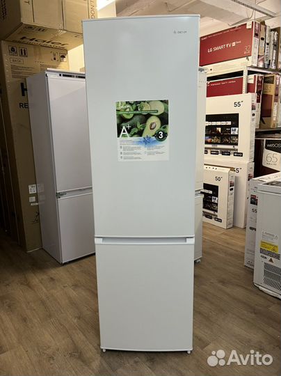 Холодильник Dexp NoFrost 265л54х180см