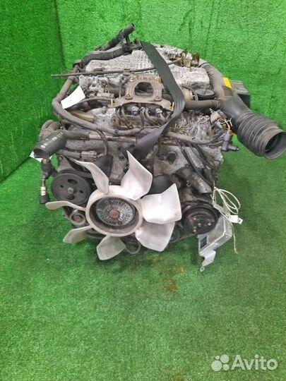 Двигатель в сборе двс nissan cedric MY33 vq25de 19