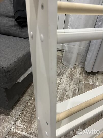 Полка настенная монтессори