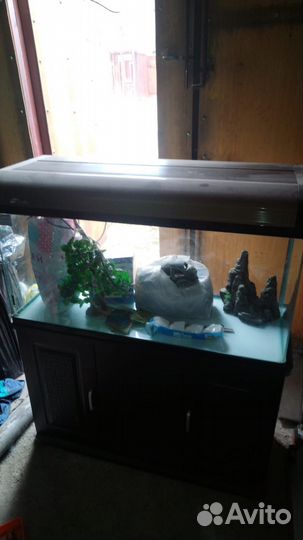 Аквариум с тумбой