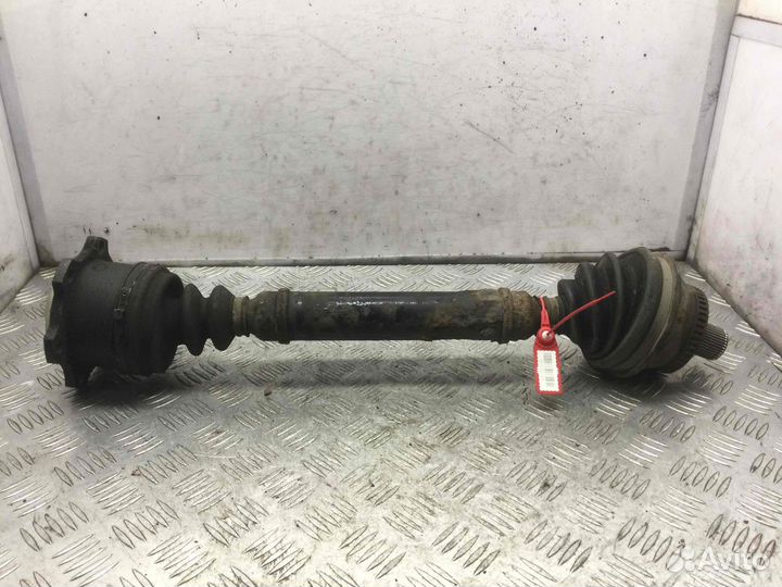 Полуось передняя левая (приводной вал, шрус) Audi