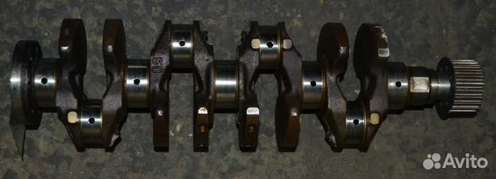 Коленвал 4G64