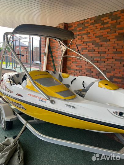 Скоростной катер BRP