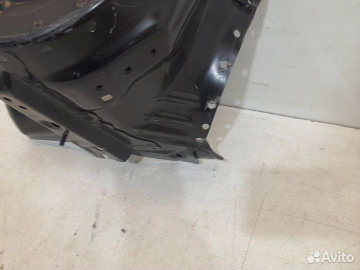 Чашка кузова передняя левая Toyota Corolla E150