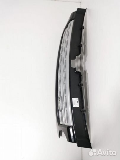 Решетка в бампер Land Rover Discovery 4 рест. 2015