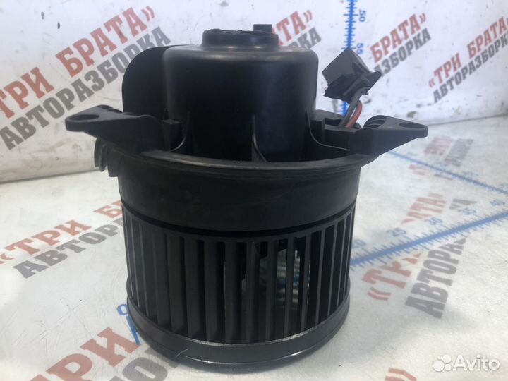 Форд Фокус Моторчик печки салона