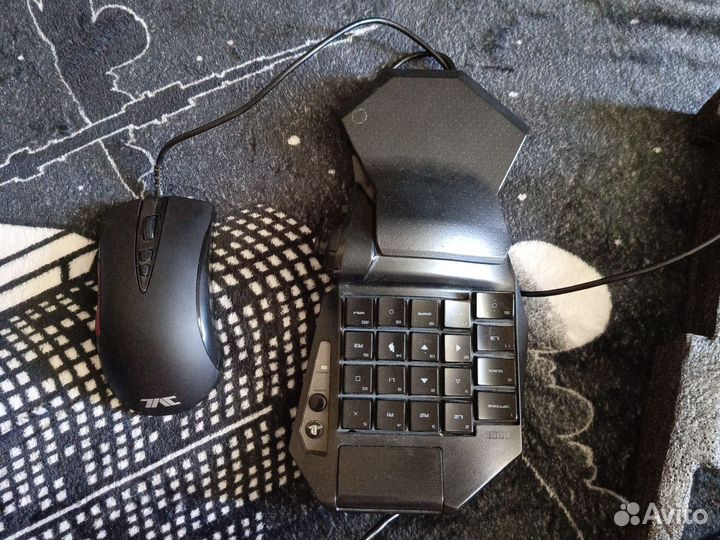Игровая мышь И кейпад hori T.A.C protype M2