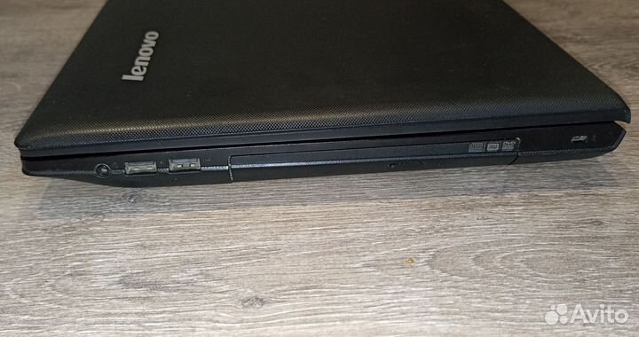 Ноутбук Lenovo G700 + сумка