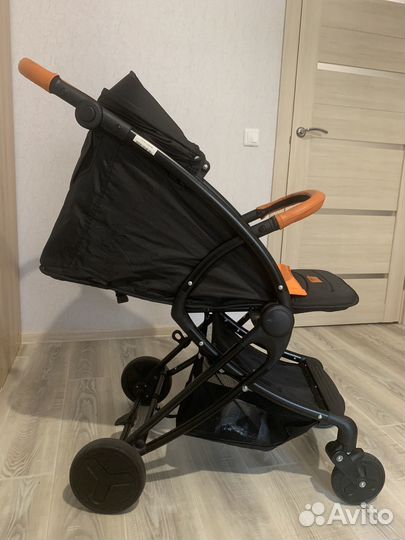 Коляска прогулочная