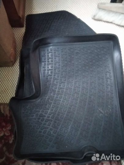 Коврики оригинал резиновые Рено Дастер