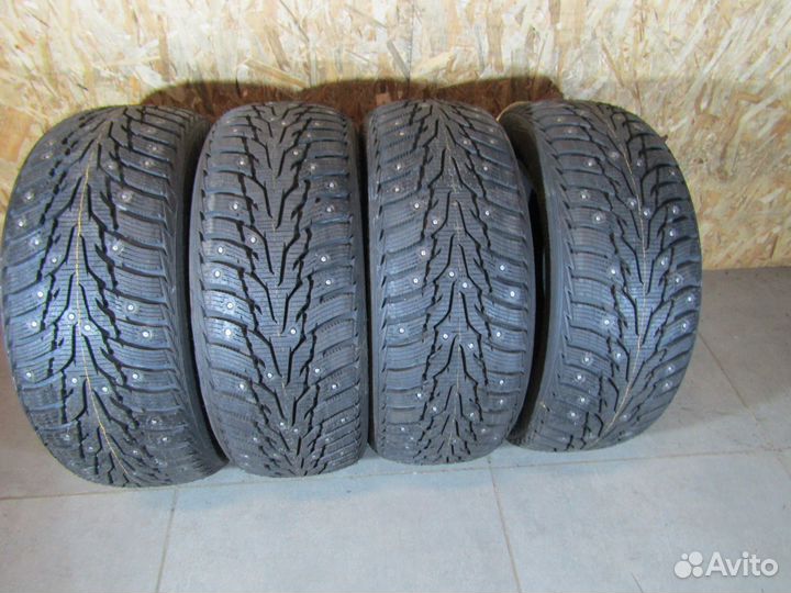 Nexen Winguard WinSpike WH62 205/50 R17