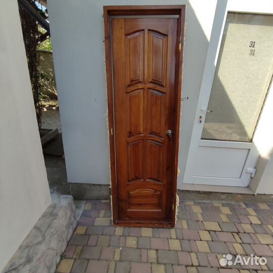 Двери межкомнатные с коробкой